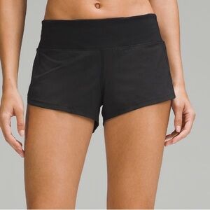 Lululemon Low Rise 2.5” Lined Speed Up Shorts